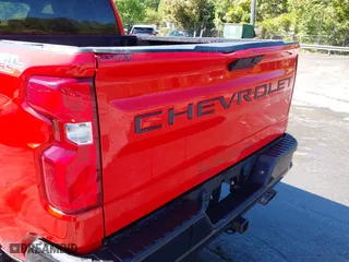 2021 Chevrolet Silverado 1500 Custom Trail Boss with VIN 1GCPYCEH5MZ173277, listed as a IAAI auction lot 41595244 with 100,611 mi miles. Bid and sale history available at carsss.com. Image 6.