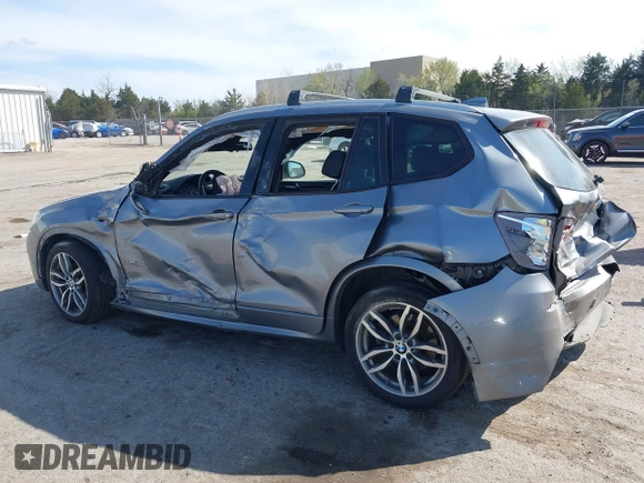 2016 BMW X3 xDrive35i z VIN 5UXWX7C56G0S17597, wystawiony jako IAAI lot #41898335 z przebiegiem 98 184 mil mil oraz . Historia ofert i sprzedaży dostępna na DreamBid. Obrazek 14.