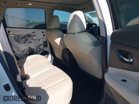 2024 Nissan Murano Platinum with VIN 5N1AZ2DS5RC108736, listed as a IAAI auction lot 42029826 with 18,026 mi miles and . Bid and sale history available at DreamBid. Image 8.