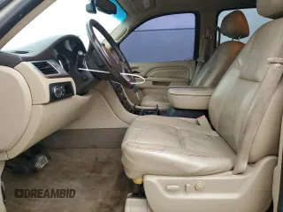 2011 Cadillac Escalade ESV Premium with VIN 1GYS4JEF4BR176204, listed as a Copart auction lot 84543284 with 236,317 mi miles and Clean title. Bid and sale history available at DreamBid. Image 7.