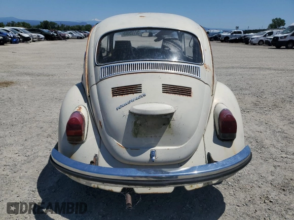 1971 Volkswagen Beetle с VIN 1112125854, выставлен на аукционе Copart как лот 57725065 с пробегом 87 888 миль миль и Чистый • Clean title. История ставок и продаж доступна на DreamBid. Изображение 6.