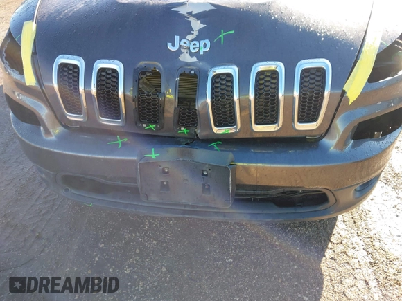 2018 Jeep Cherokee Latitude Plus with VIN 1C4PJLLB4JD503275, listed as a IAAI auction lot 41665557 with 117,839 mi miles. Bid and sale history available at carsss.com. Image 17.