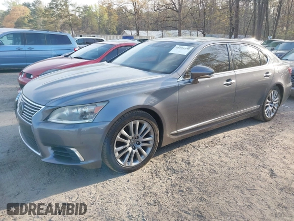 2013 Lexus LS 460 L with VIN JTHGL1EF8D5050029, listed as a IAAI auction lot 41891150 with 202,315 mi miles. Bid and sale history available at carsss.com. Image 17.