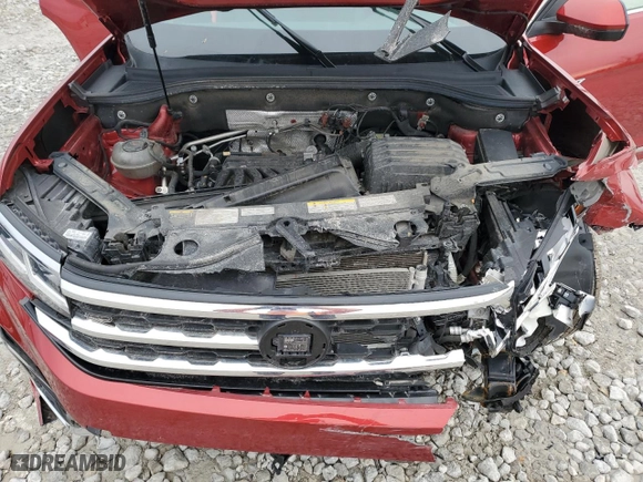 2021 Volkswagen Atlas 3.6L V6 SE w/Technology R-Line with VIN 1V2RR2CA7MC533561, listed as a Copart auction lot 47415715 with 72,759 mi miles and Salvage Title. Bid and sale history available at carsss.com. Image 13.