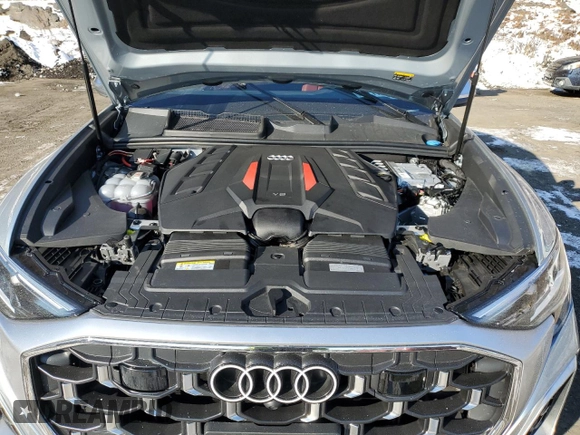 2024 Audi SQ8 Premium Plus z VIN WA1AWBF18RD002531, wystawiony jako Copart lot #89172615 z przebiegiem 2 978 mil mil oraz Szkoda całkowita • Salvage title. Historia ofert i sprzedaży dostępna na DreamBid. Obrazek 13.