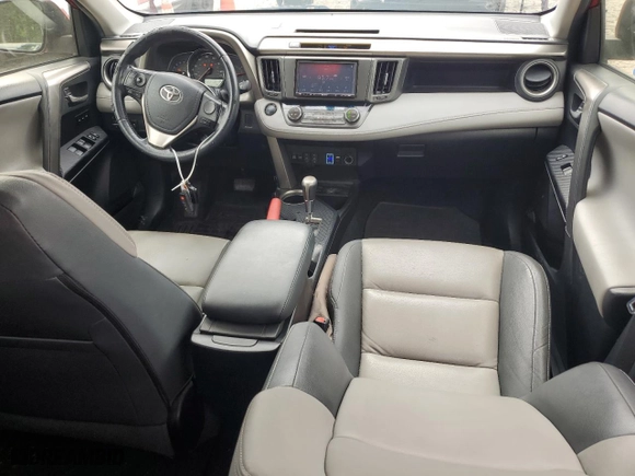 2015 Toyota RAV4 Limited with VIN JTMYFREV3FD050094, listed as a Copart auction lot 54525875 with 427,795 mi miles and Clean Title. Bid and sale history available at carsss.com. Image 8.