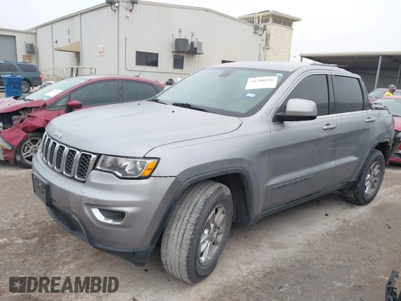 2018 Jeep Grand Cherokee Laredo E with VIN 1C4RJEAG8JC382825, listed as a IAAI auction lot 41288056 with 105,652 mi miles. Bid and sale history available at carsss.com. Image 17.