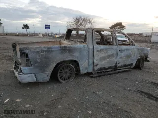 2019 Ram 1500 Rebel with VIN 1C6SRFLT7KN580058, listed as a Copart auction lot 80208203 with 0 mi miles and Salvage Title. Bid and sale history available at carsss.com. Image 3.