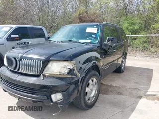 2006 Lincoln Navigator Luxury with VIN 5LMFU27536LJ25263, listed as a IAAI auction lot 41896990 with 278,954 mi miles. Bid and sale history available at carsss.com. Image 6.