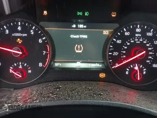 2018 Kia Cadenza Premium with VIN KNALC4J17J5099307, listed as a IAAI auction lot 41925008 with 118,474 mi miles. Bid and sale history available at carsss.com. Image 7.