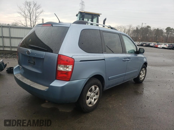 2009 Kia Sedona with VIN KNDMB133796281716, listed as a Copart auction lot 58398774 with 250,680 mi miles and Salvage Title. Bid and sale history available at carsss.com. Image 3.