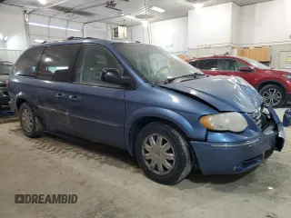2007 Chrysler Town & Country LWB Limited with VIN 2A4GP64L07R137192, listed as a Copart auction lot 70571224 with 239,297 mi miles and Non Repairable. Bid and sale history available at carsss.com. Image 4.