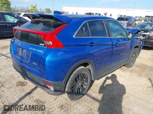2019 Mitsubishi Eclipse Cross LE z VIN JA4AT4AA1KZ033379, wystawiony jako IAAI lot #40142860 z przebiegiem 75 804 mil mil oraz . Historia ofert i sprzedaży dostępna na DreamBid. Obrazek 4.