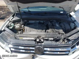2019 Volkswagen Tiguan SE with VIN 3VV2B7AX1KM092616, listed as a IAAI auction lot 41868660 with 147,419 mi miles. Bid and sale history available at carsss.com. Image 10.
