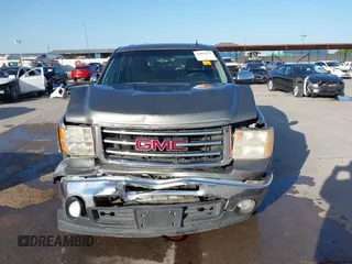 2013 GMC Sierra 1500 SLE z VIN 3GTP1VE08DG322257, wystawiony jako IAAI lot #42021251 z przebiegiem 213 501 mil mil oraz . Historia ofert i sprzedaży dostępna na DreamBid. Obrazek 12.