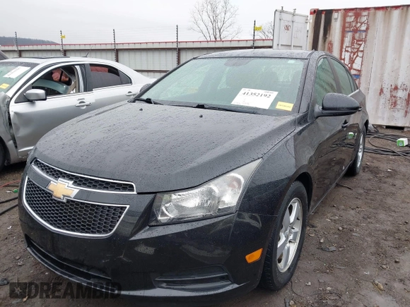 2014 Chevrolet Cruze 1LT with VIN 1G1PC5SB8E7405175, listed as a IAAI auction lot 41352192 with 122,905 mi miles and . Bid and sale history available at DreamBid. Image 6.