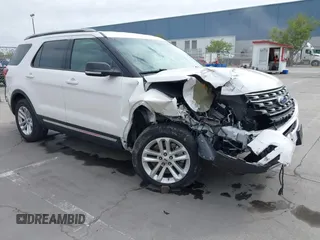 2016 Ford Explorer XLT с VIN 1FM5K7D84GGA35601, выставлен на аукционе IAAI как лот 42066641 с пробегом 59 054 миль миль и . История ставок и продаж доступна на DreamBid. Изображение 1.