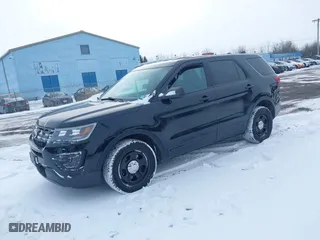 2019 Ford Police Interceptor Utility with VIN 1FM5K8AR1KGB22044, listed as a IAAI auction lot 41449855 with 123,366 mi miles. Bid and sale history available at carsss.com. Image 17.