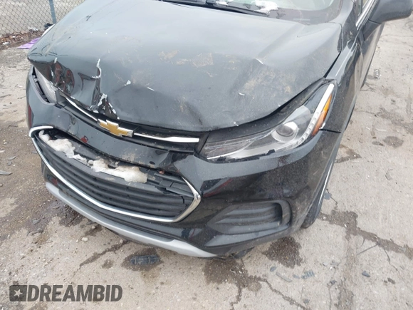 2019 Chevrolet Trax LT z VIN 3GNCJLSB7KL327065, wystawiony jako IAAI lot #42005861 z przebiegiem 84 795 mil mil oraz . Historia ofert i sprzedaży dostępna na DreamBid. Obrazek 6.