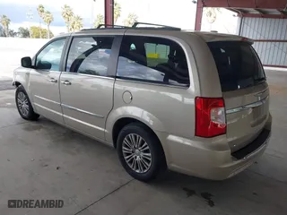 2013 Chrysler Town & Country Touring-L with VIN 2C4RC1CG1DR722666, listed as a IAAI auction lot 41735764 with 148,280 mi miles. Bid and sale history available at carsss.com. Image 3.