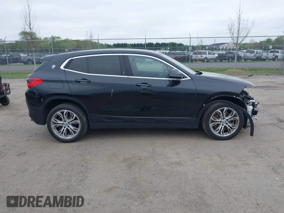 2018 BMW X2 xDrive28i with VIN WBXYJ5C34JEF72637, listed as a IAAI auction lot 42064330 with 96,725 mi miles. Bid and sale history available at carsss.com. Image 13.