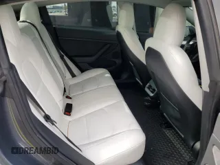 2023 Tesla Model 3 z VIN 5YJ3E1EA7PF695756, wystawiony jako Copart lot #44460865 z przebiegiem 24 033 mil mil oraz Szkoda całkowita • Salvage title. Historia ofert i sprzedaży dostępna na DreamBid. Obrazek 10.