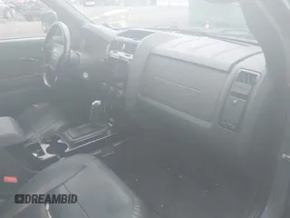 2011 Ford Escape Limited с VIN 1FMCU9EG8BKA37022, выставлен на аукционе IAAI как лот 42775561 с пробегом 234 098 миль миль и . История ставок и продаж доступна на DreamBid. Изображение 5.