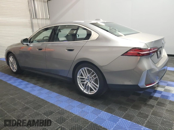 2024 BMW 5 Series 530i with VIN WBA43FJ06RCP86213, listed as a Copart auction lot 73251744 with 18,673 mi miles and Clean Title. Bid and sale history available at carsss.com. Image 2.
