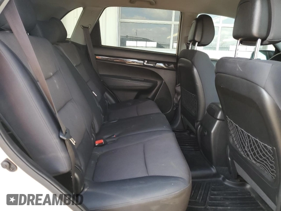 2011 Kia Sorento LX with VIN 5XYKT3A18BG171018, listed as a Copart auction lot 47173085 with 155,253 mi miles and Clean Title. Bid and sale history available at DreamBid. Image 11.