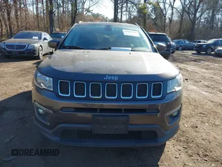 2020 Jeep Compass Latitude with VIN 3C4NJDBB9LT217059, listed as a IAAI auction lot 41645658 with 61,972 mi miles. Bid and sale history available at carsss.com. Image 12.