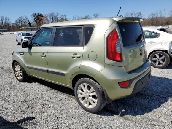 2013 Kia Soul with VIN KNDJT2A50D7560468, listed as a Copart auction lot 48025255 with 79,878 mi miles and Salvage Title. Bid and sale history available at carsss.com. Image 2.