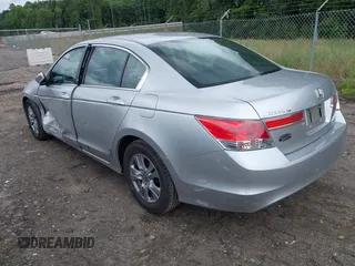 2012 Honda Accord SE z VIN 1HGCP2F61CA120373, wystawiony jako IAAI lot #42388681 z przebiegiem 121 754 mil mil oraz . Historia ofert i sprzedaży dostępna na DreamBid. Obrazek 3.