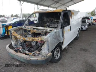 2006 GMC Savana Cargo Van with VIN 1GTFG15X961128838, listed as a IAAI auction lot 41521596 with Not Provided miles. Bid and sale history available at carsss.com. Image 6.