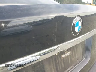 2013 BMW 7 Series 740Li xDrive с VIN WBAYF4C59DD127390, выставлен на аукционе IAAI как лот 42083517 с пробегом 202 202 миль миль и . История ставок и продаж доступна на DreamBid. Изображение 18.