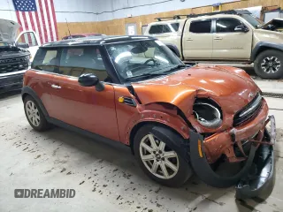 2011 MINI Hardtop with VIN WMWSU3C54BT183715, listed as a Copart auction lot 61479655 with 151,657 mi miles and Clean title. Bid and sale history available at DreamBid. Image 4.