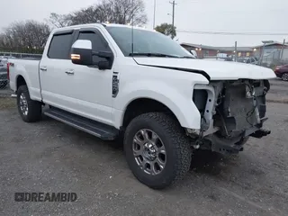 2022 Ford Super Duty F-250 SRW XL with VIN 1FT7W2BN9NEC82862, listed as a IAAI auction lot 40956183 with Not Provided miles. Bid and sale history available at carsss.com. Image 1.