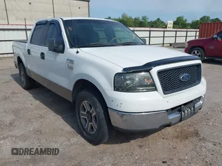 2005 Ford F-150 XLT z VIN 1FTRW12W85FB00753, wystawiony jako IAAI lot #42281056 z przebiegiem Nie podano mil oraz . Historia ofert i sprzedaży dostępna na DreamBid. Obrazek 1.