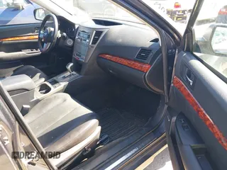 2011 Subaru Outback Limited Power Moon с VIN 4S4BRDKC9B2426902, выставлен на аукционе IAAI как лот 42431912 с пробегом 94 948 миль миль и . История ставок и продаж доступна на DreamBid. Изображение 5.