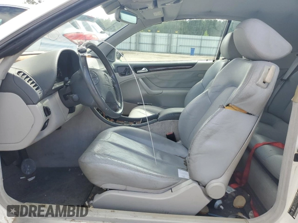 2002 Mercedes-Benz CLK 320/430 with VIN WDBLK65G52T127052, listed as a Copart auction lot 67317544 with 160,904 mi miles and Salvage Title. Bid and sale history available at DreamBid. Image 7.