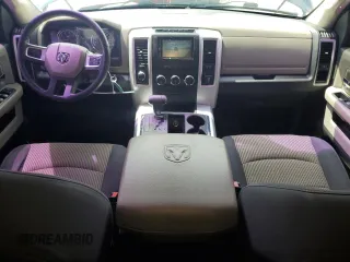 2011 Ram 1500 Big Horn z VIN 1D7RV1CT7BS672283, wystawiony jako Copart lot #55233455 z przebiegiem 158 827 mil mil oraz Szkoda całkowita • Salvage title. Historia ofert i sprzedaży dostępna na DreamBid. Obrazek 8.