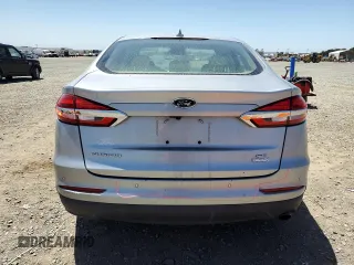 2020 Ford Fusion SE z VIN 3FA6P0HDXLR235383, wystawiony jako Copart lot #56752235 z przebiegiem 92 919 mil mil oraz Szkoda całkowita • Salvage title. Historia ofert i sprzedaży dostępna na DreamBid. Obrazek 6.