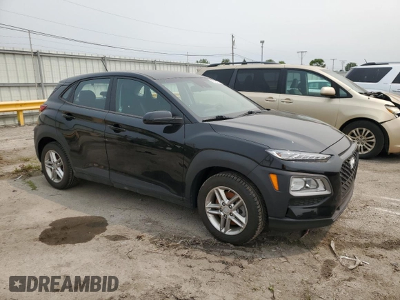 2021 Hyundai Kona SE z VIN KM8K1CAA7MU735048, wystawiony jako Copart lot #58576795 z przebiegiem 65 857 mil mil oraz Czysty tytuł • Clean title. Historia ofert i sprzedaży dostępna na DreamBid. Obrazek 4.