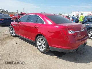 2011 Ford Taurus SEL z VIN 1FAHP2EW7BG123740, wystawiony jako IAAI lot #41890761 z przebiegiem 132 310 mil mil oraz . Historia ofert i sprzedaży dostępna na DreamBid. Obrazek 3.