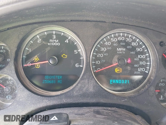 2008 Chevrolet Silverado 1500 LTZ with VIN 2GCEK19J781175539, listed as a IAAI auction lot 42137385 with 250,688 mi miles. Bid and sale history available at carsss.com. Image 7.