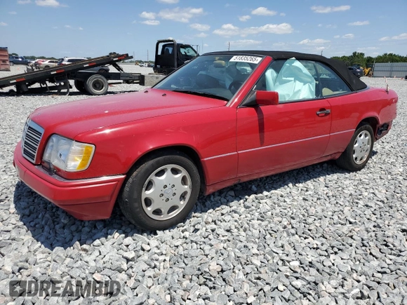 1995 Mercedes-Benz E 320 with VIN WDBEA66E3SC260806, listed as a Copart auction lot 55919665 with 114,083 mi miles and Salvage Title. Bid and sale history available at DreamBid. Image 1.