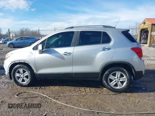 2019 Chevrolet Trax LT z VIN KL7CJLSBXKB962501, wystawiony jako IAAI lot #41446135 z przebiegiem 134 864 mil mil oraz . Historia ofert i sprzedaży dostępna na DreamBid. Obrazek 14.