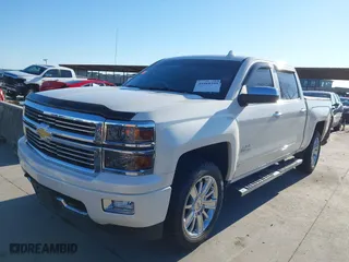 2015 Chevrolet Silverado 1500 High Country with VIN 3GCUKTEC9FG167929, listed as a IAAI auction lot 41668399 with 220,194 mi miles. Bid and sale history available at carsss.com. Image 2.