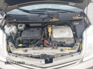 2005 Toyota Prius with VIN JTDKB20U350126328, listed as a IAAI auction lot 42098924 with 237,916 mi miles. Bid and sale history available at carsss.com. Image 10.