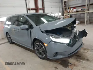 2024 Honda Odyssey Elite with VIN 5FNRL6H9XRB048821, listed as a IAAI auction lot 41500573 with 9,644 mi miles. Bid and sale history available at carsss.com. Image 1.