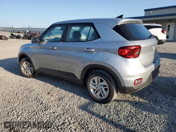 2022 Hyundai Venue SE with VIN KMHRB8A3XNU197179, listed as a Copart auction lot 50105935 with 21,350 mi miles and Salvage Title. Bid and sale history available at DreamBid. Image 2.